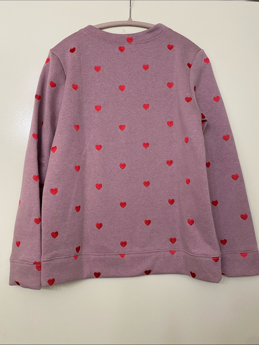 Mauve Crewneck with Red Heart Embroidery - Picture 4 of 4